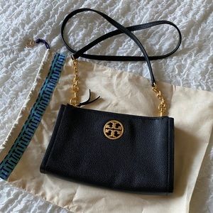Tory Burch | Carson Crossbody | Black |